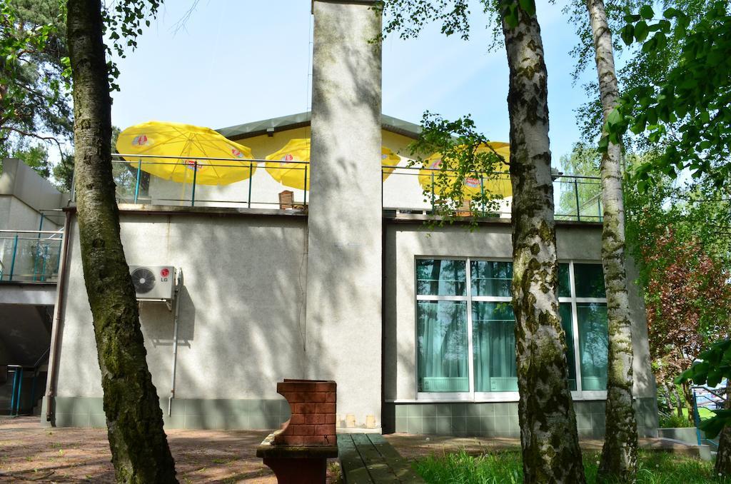 Hotel Mikorzyn Ślesin Extérieur photo